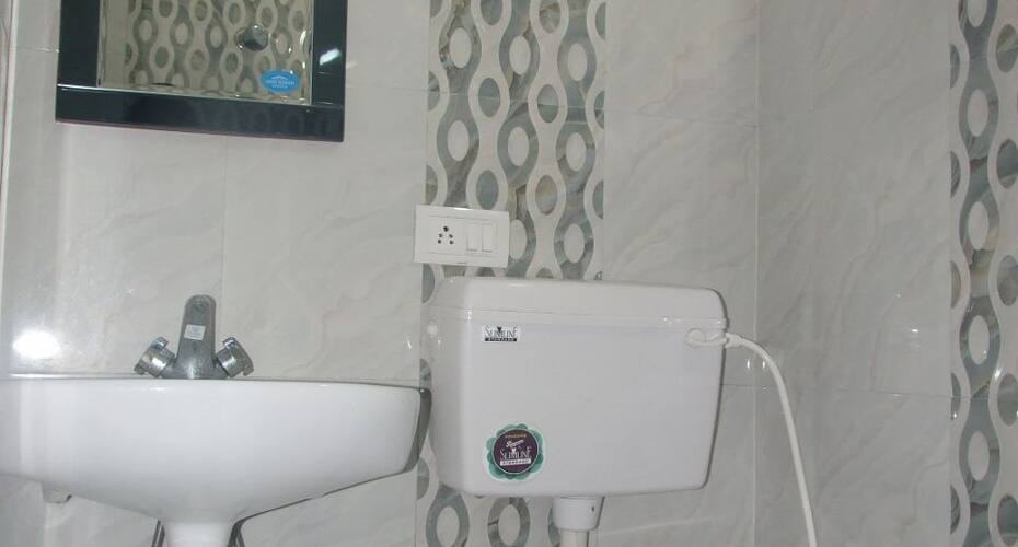 Hotel Shiva, Bodhgaya 3